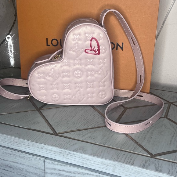 Louis Vuitton Fall In Love Sac Coeur Pink Shimmer - Picture 5 of 8